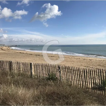 Pavillon Pour 4 A 150m De La Et 500m Du Centre De La Tranche-sur-mer, Avec Terrasse Et Garage - Fr-1-357-48 Apartment