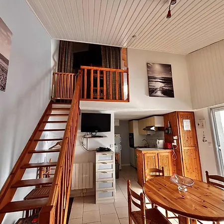 Pavillon Pour 4 A 150m De La Et 500m Du Centre De La Tranche-sur-mer, Avec Terrasse Et Garage - Fr-1-194-375 La Tranche-sur-Mer