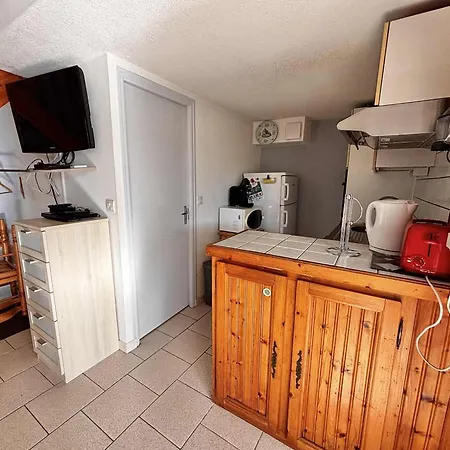 Pavillon Pour 4 A 150m De La Et 500m Du Centre De La Tranche-sur-mer, Avec Terrasse Et Garage - Fr-1-194-375